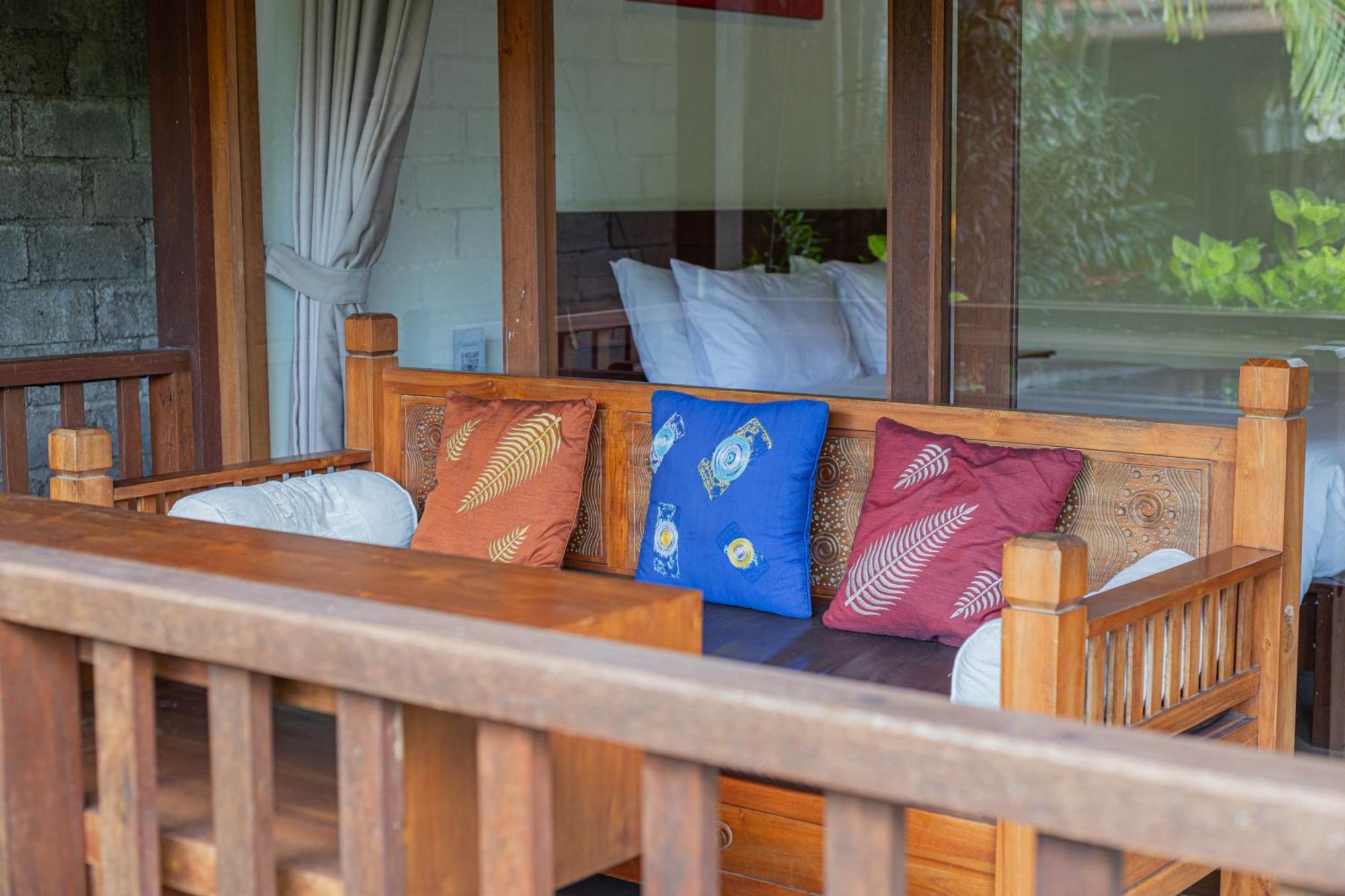 Sari Bamboo Bungalows Ubud Oda fotoğraf